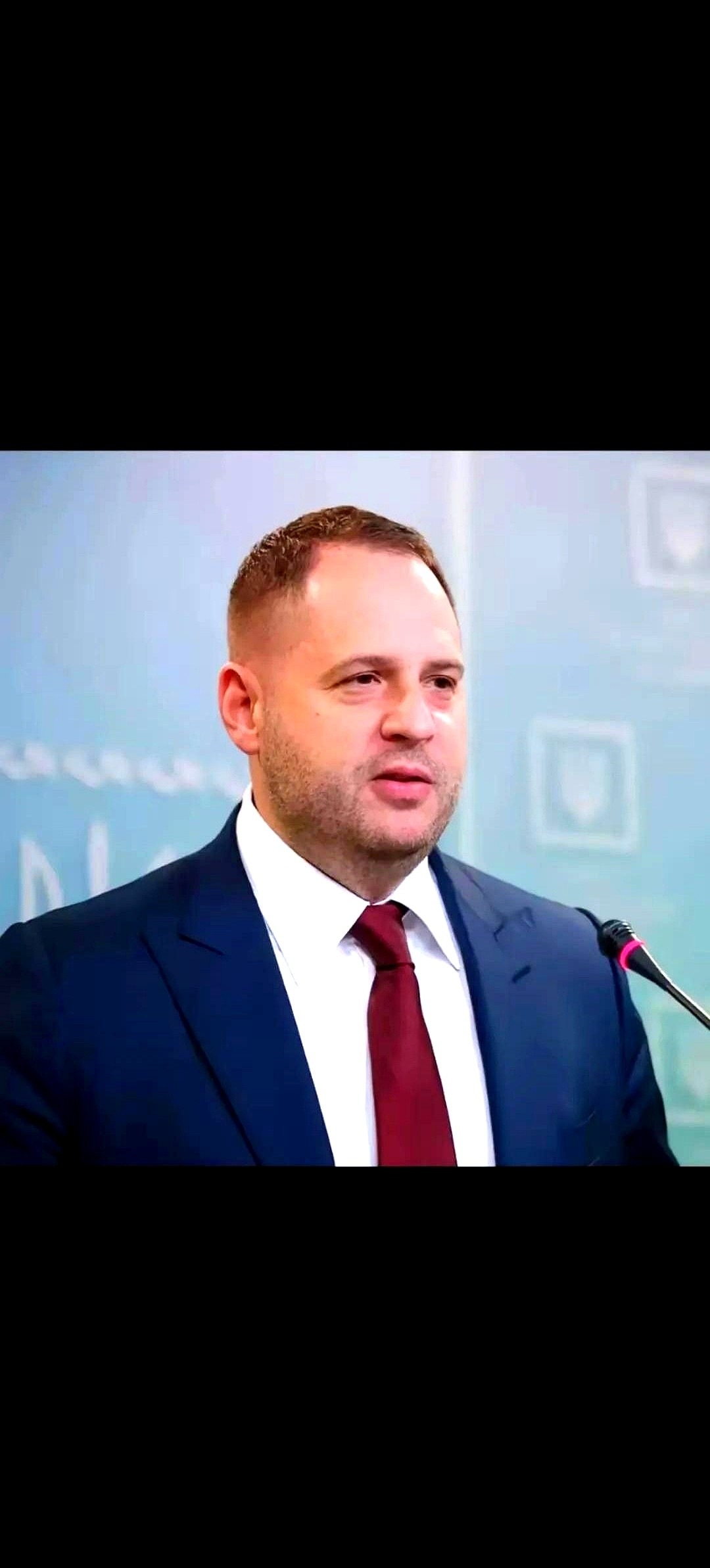 俄罗斯球队主帅辞职梦碎受挫迷茫离去 俄罗斯球队主帅辞职梦碎受挫迷茫离去