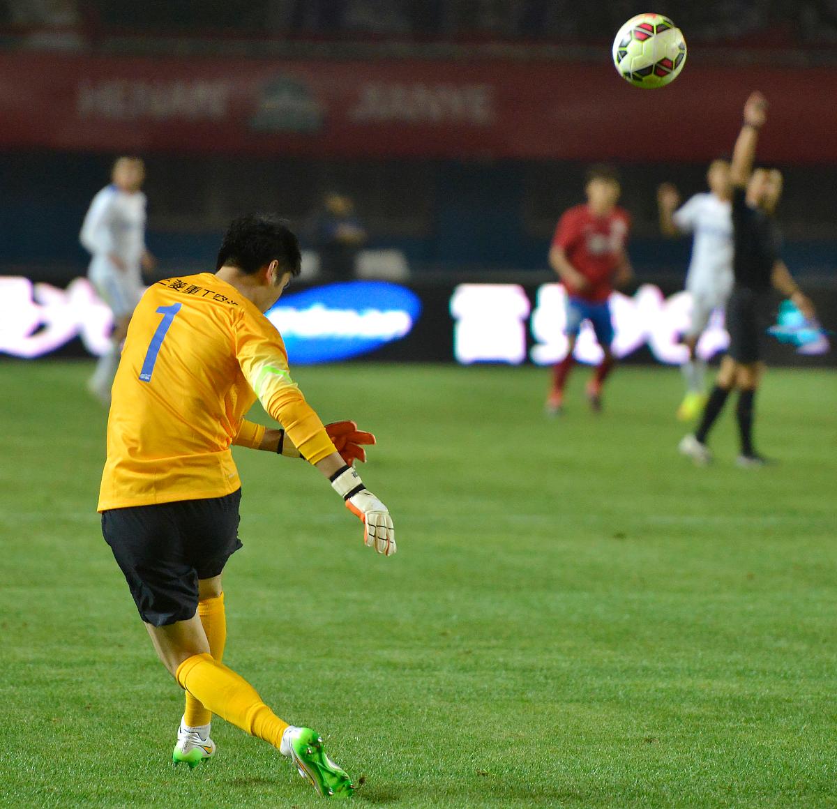 哥伦比亚中场球员因累积黄牌遭停赛的简单介绍 哥伦比亚中场球员因累积黄牌遭停赛的简单介绍