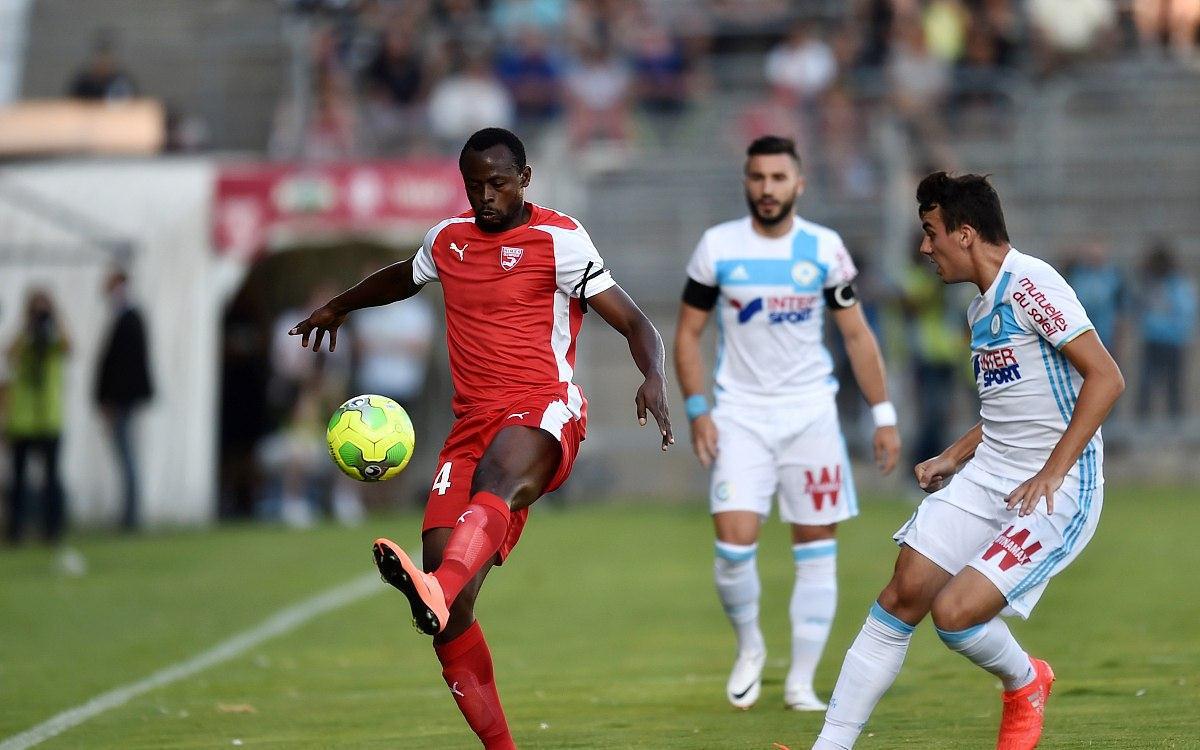 圣埃蒂安客场激战尼斯，惜败收场的简单介绍