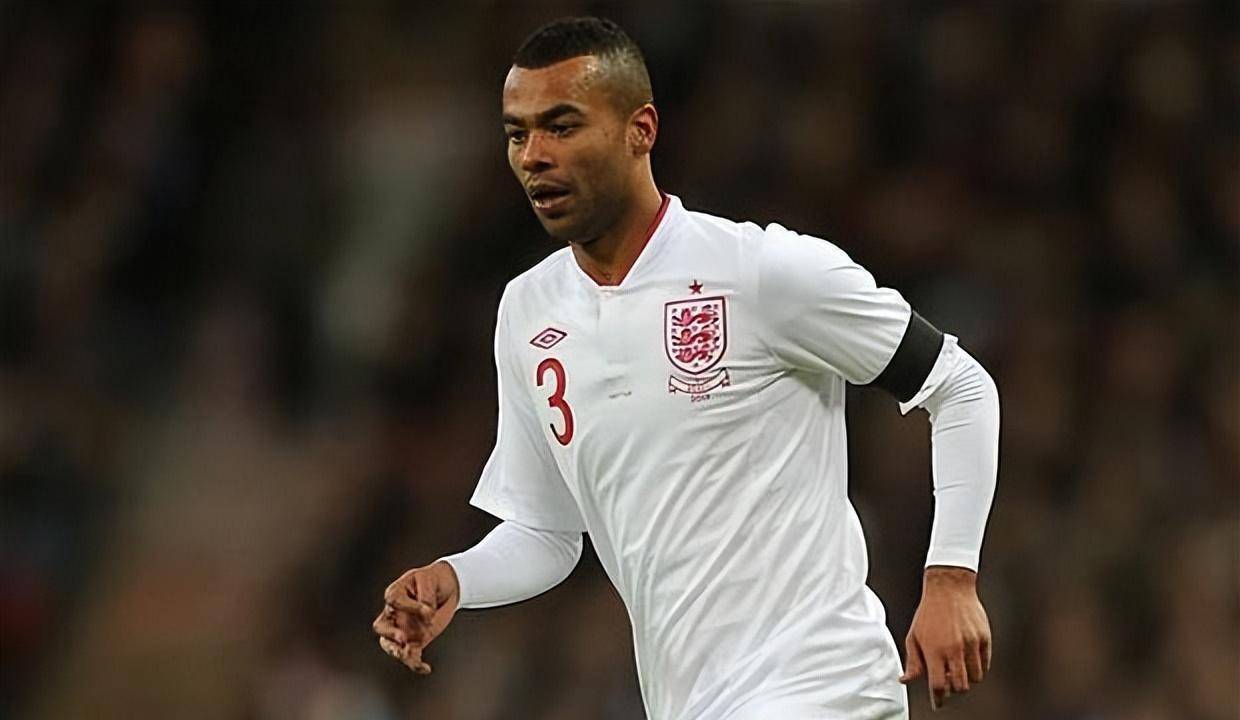 英格兰队主力受伤无缘继续出场