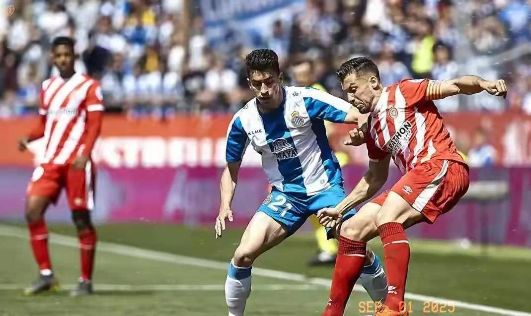 包含皇马主场战平毕巴葡超领线裁兵法强者衰的词条