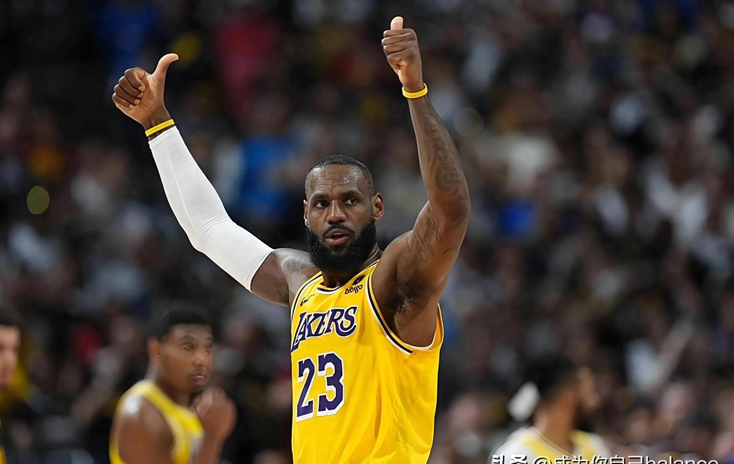 火箭击败湖人，继续保持不败！