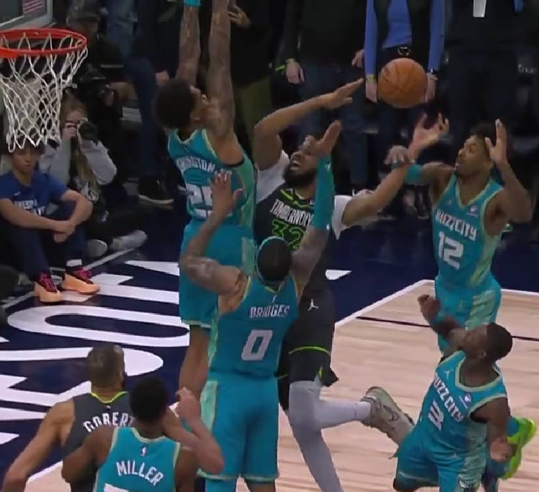 森林狼惨败猛龙，唐斯生涯表现最差