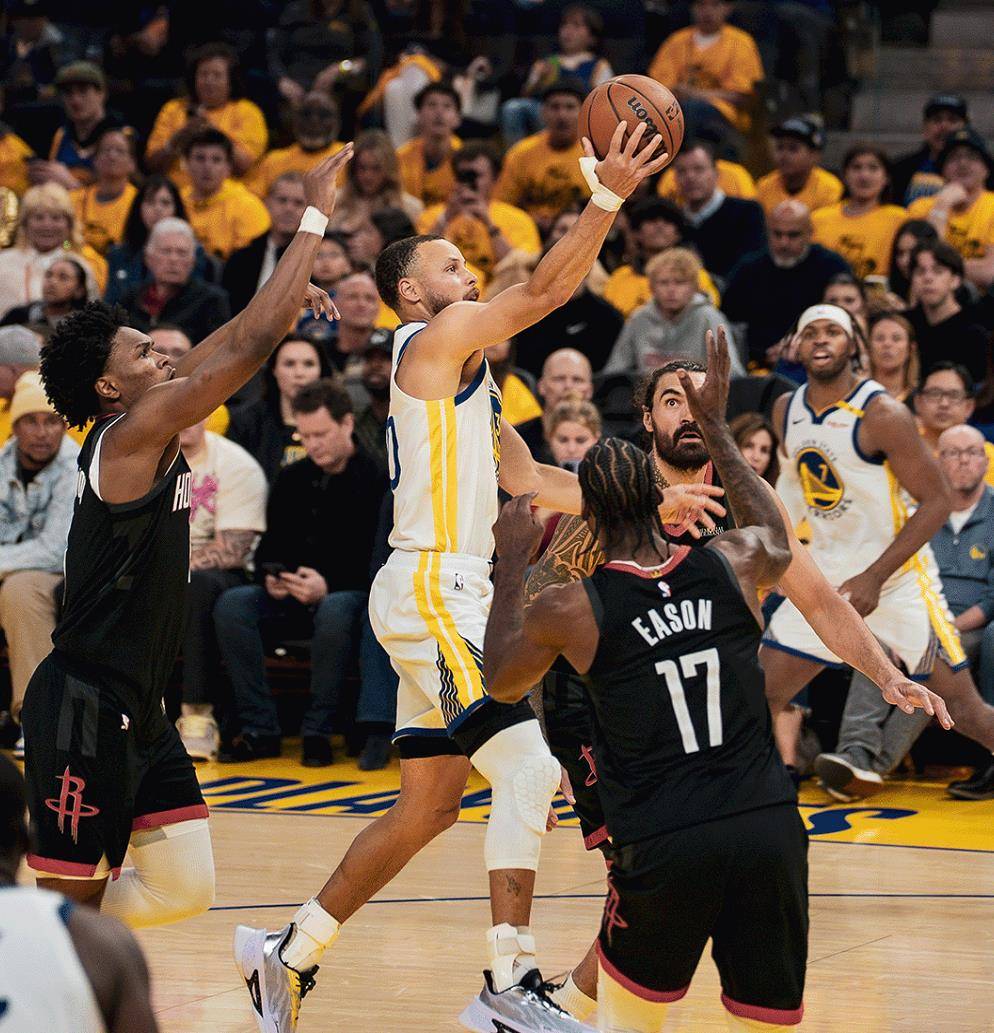 勇士客场险胜活塞，豪取九连胜