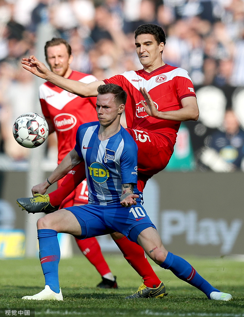 多特客战柏林赫塔夺胜,冲击德甲积分榜前四位置 多特客战柏林赫塔夺胜,冲击德甲积分榜前四位置